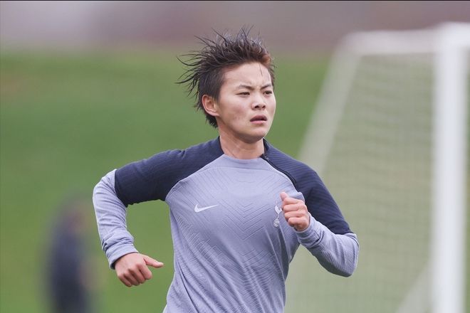  吳海燕唐涵失球，陳晨撲救兩球，武漢女足進(jìn)亞冠四強(qiáng)。
