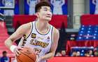  孫銘徽：賽前香檳，右腳背后左腳為冠軍。